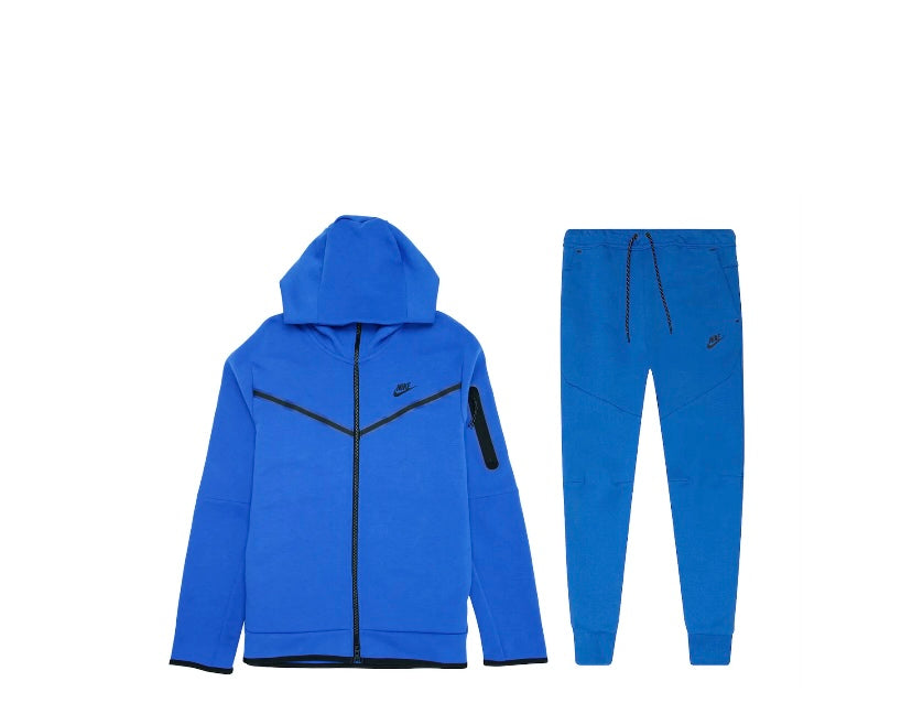 Nike Sportswear Tech Fleece Full Zip Hoodie & Joggers Set